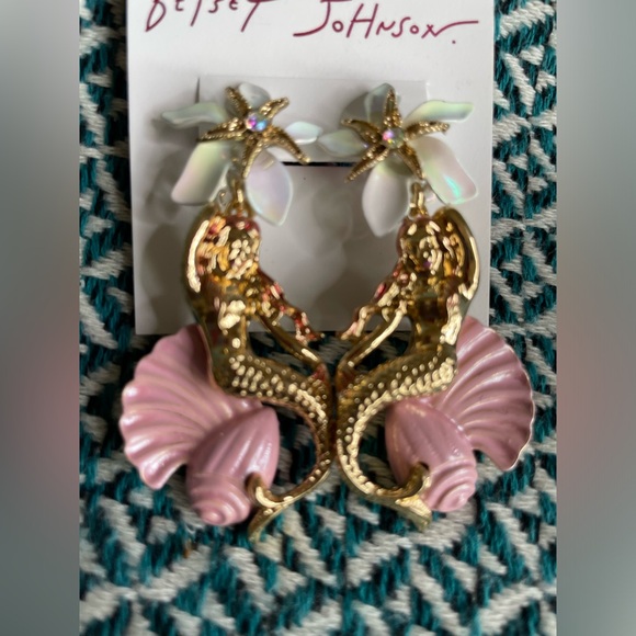 Betsey Johnson Jewelry - Betsy Johnson mermaid earrings in pink